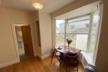 2 bed flat, Littleton Place, Stoke, Plymouth, PL21DY - Image 8